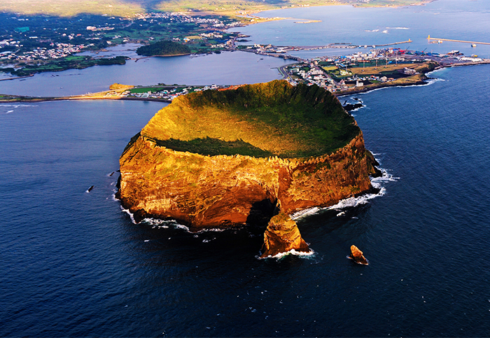 城山日出峰