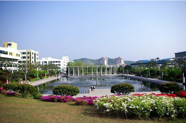 汉阳大学1.jpg